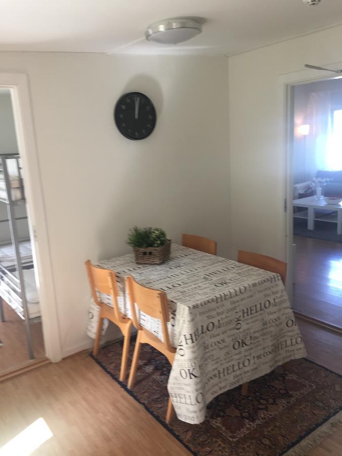 Haellestrand Seaview Apartment Stromstad Room photo